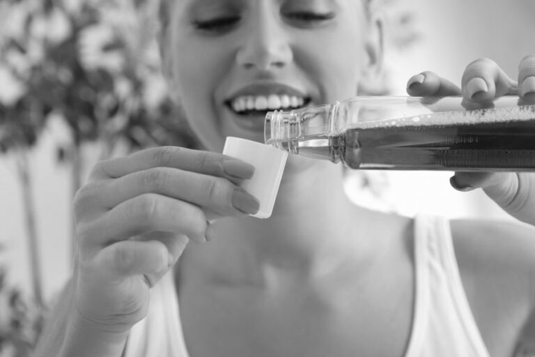 How Does Mouthwash Work and What Type Should I Choose?
